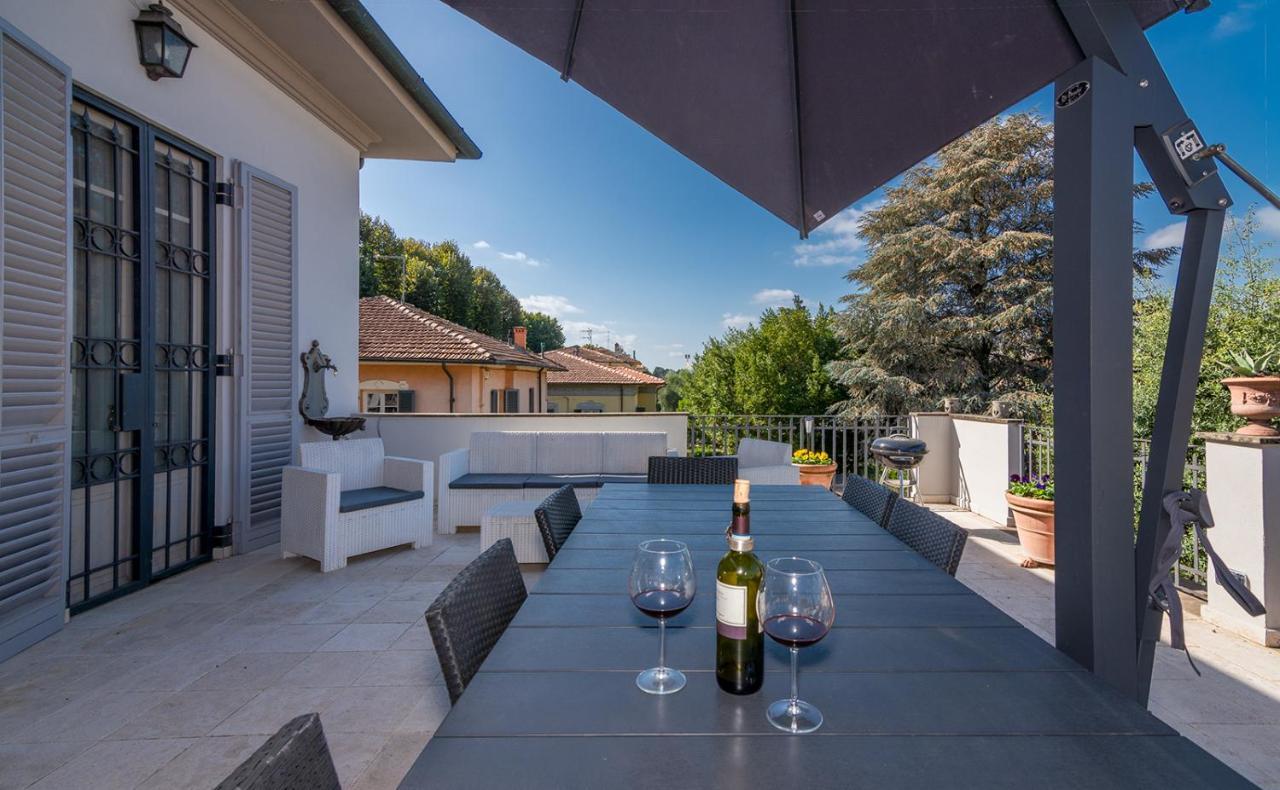 Villa Cecilia, Facing Lucca'S City Walls Exterior foto