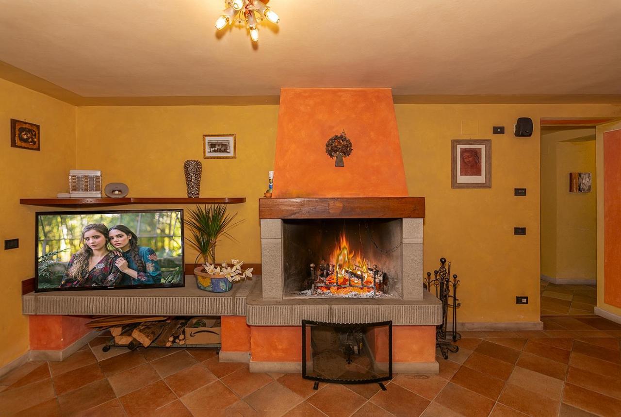 Villa Cecilia, Facing Lucca'S City Walls Exterior foto